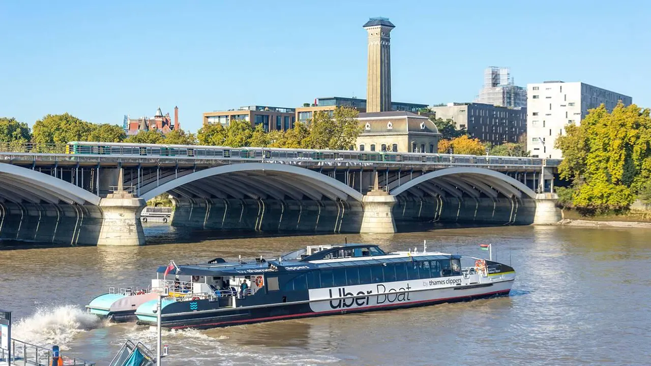 Uber Boat by Thames (Return & return)
