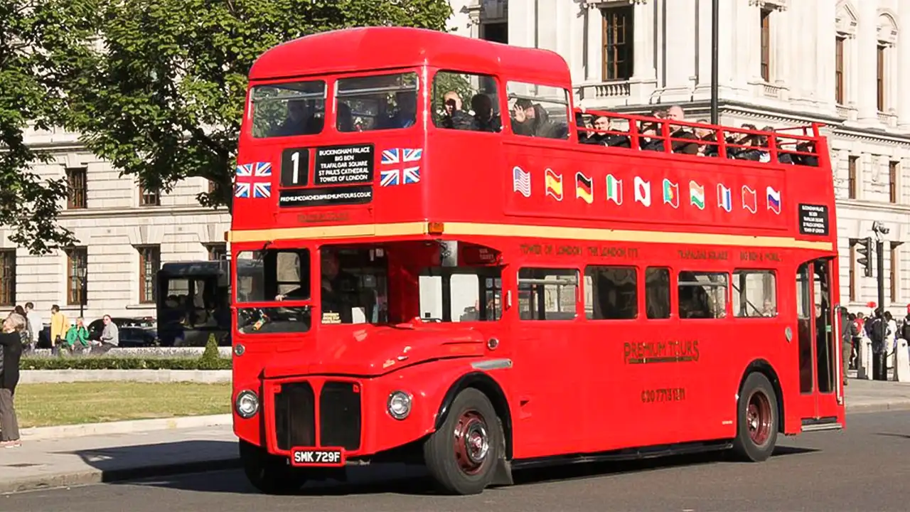 جولة بالحافلة الكلاسيكية في لندن