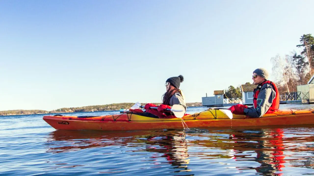 Kayak, Vika and sauna