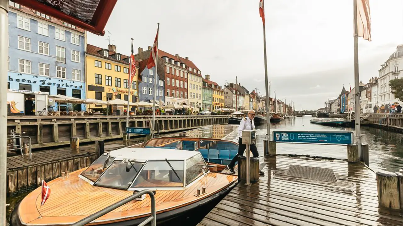 Canal Cruise from Nyhavn