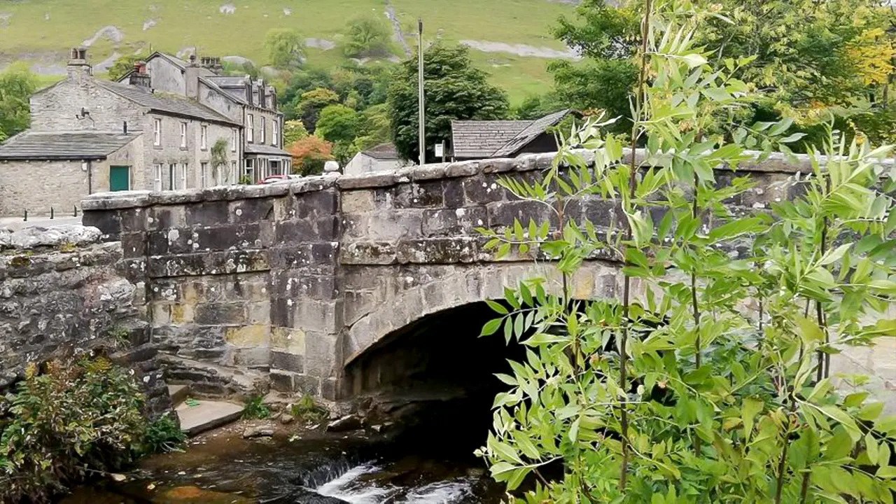 Full-Day Yorkshire Dales Tour