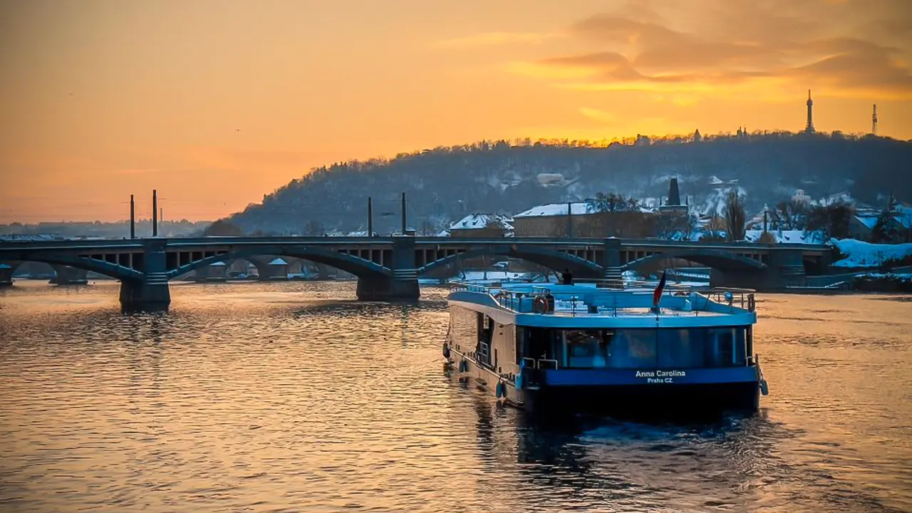 Prague 50-Minute Sightseeing Evening Cruise