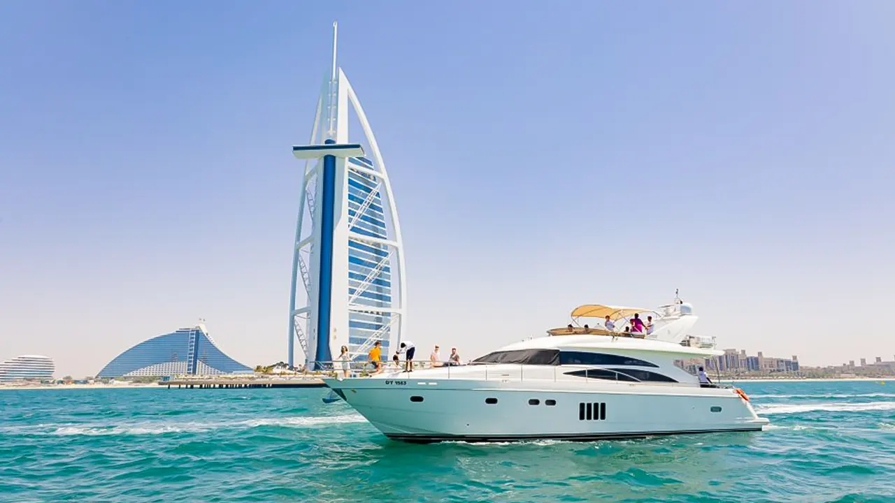 Luxury yacht tour with barbecue