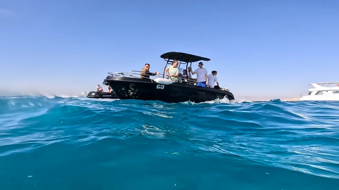 Speedboat tour with diving and lunch
