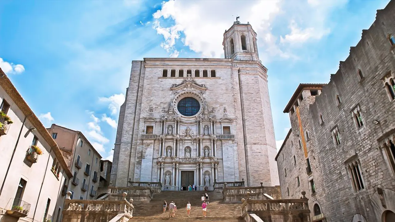 Girona and Costa Brava Full-Day Tour