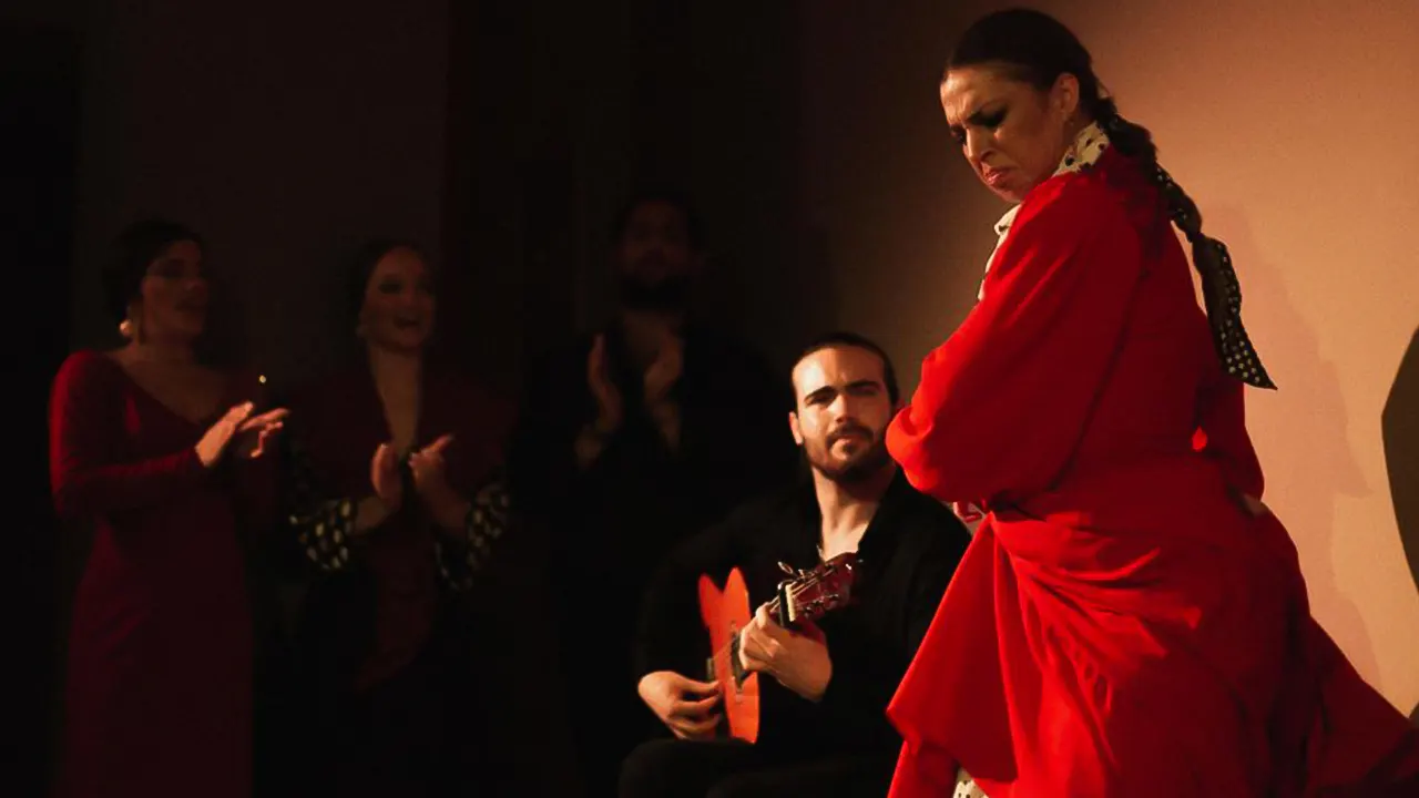 Traditional flamenco show at the Cultural Center