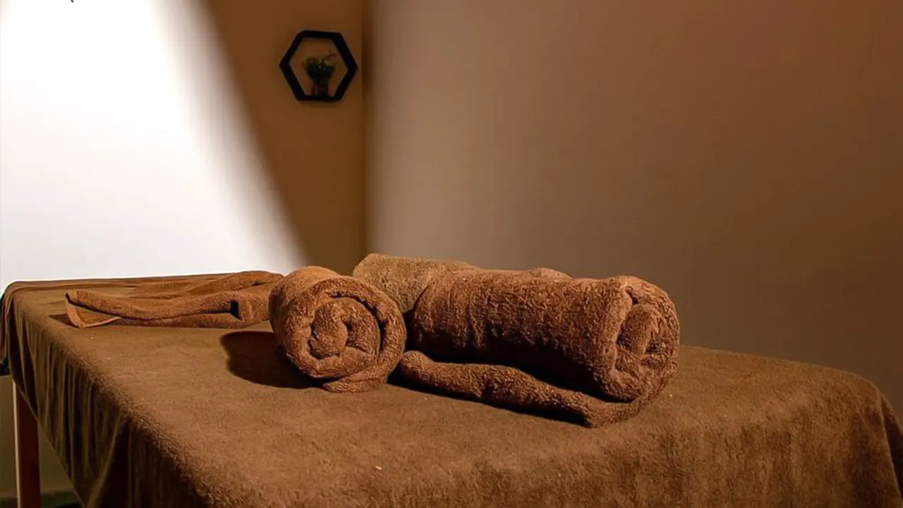 Cleopatra Spa and Massage