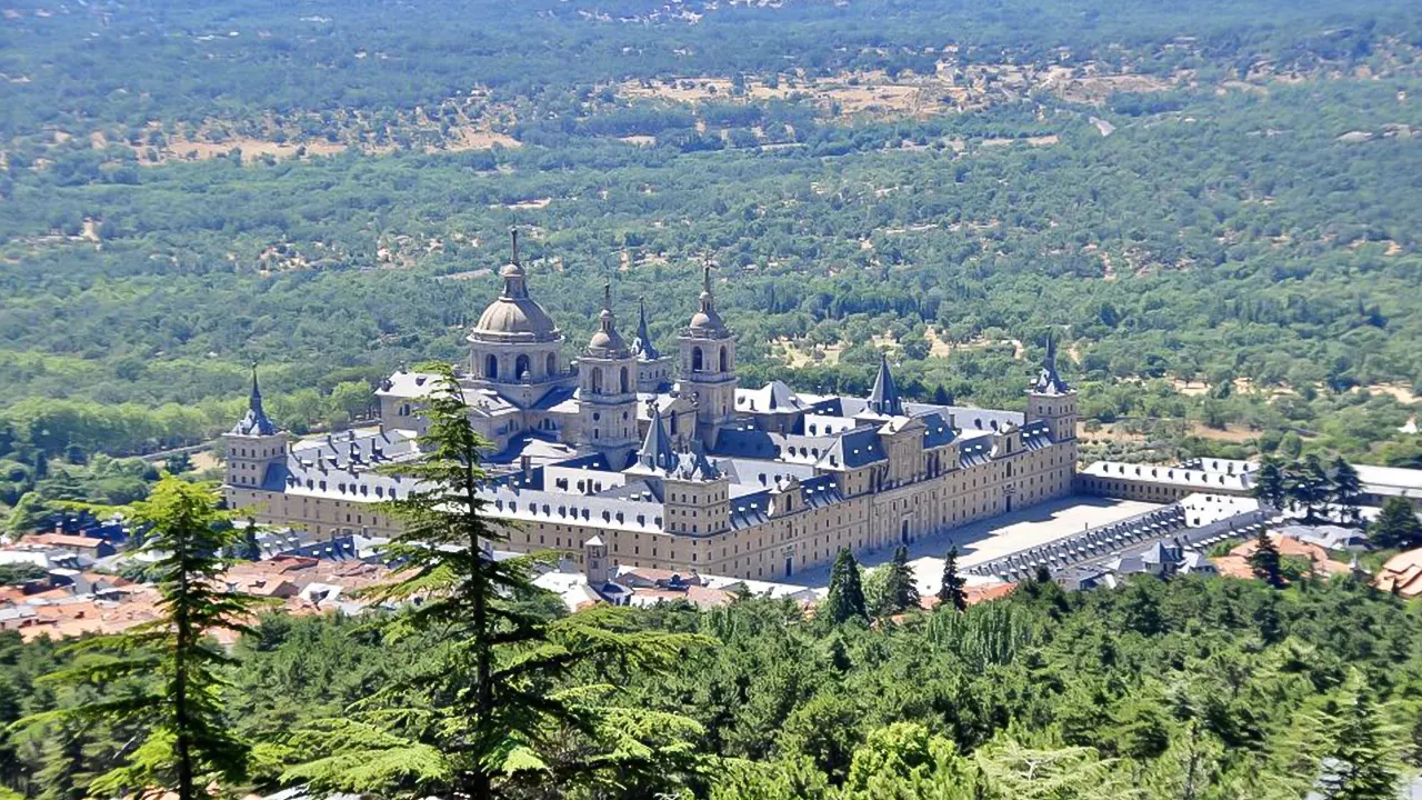 Escorial Monastery & Valley of the Fallen Tour