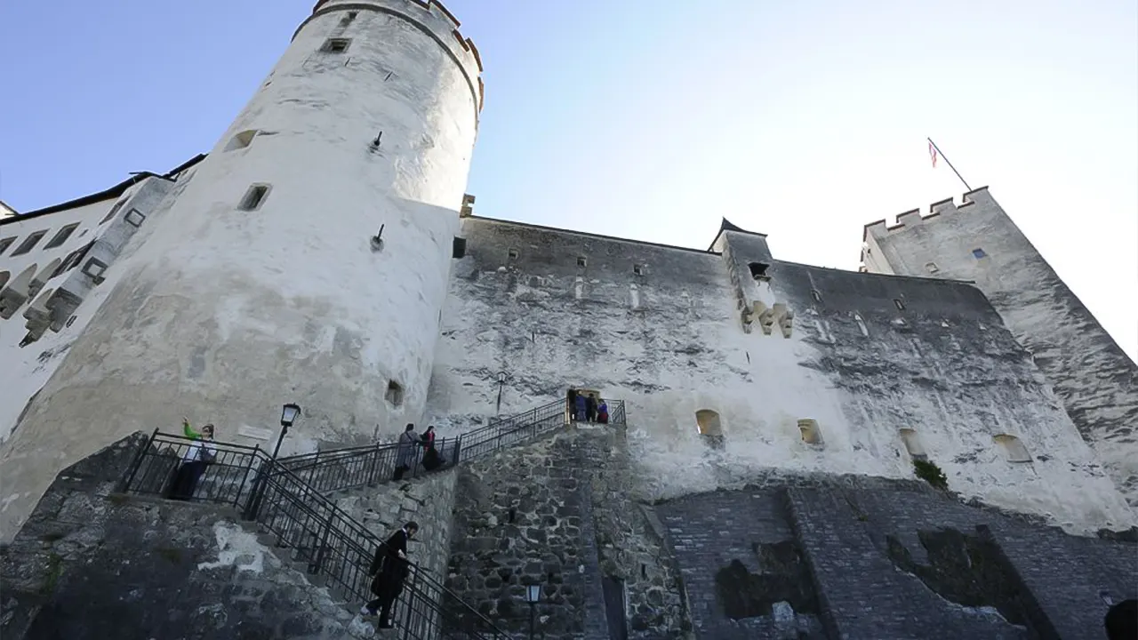 قلعة هوهنسالزبورغ