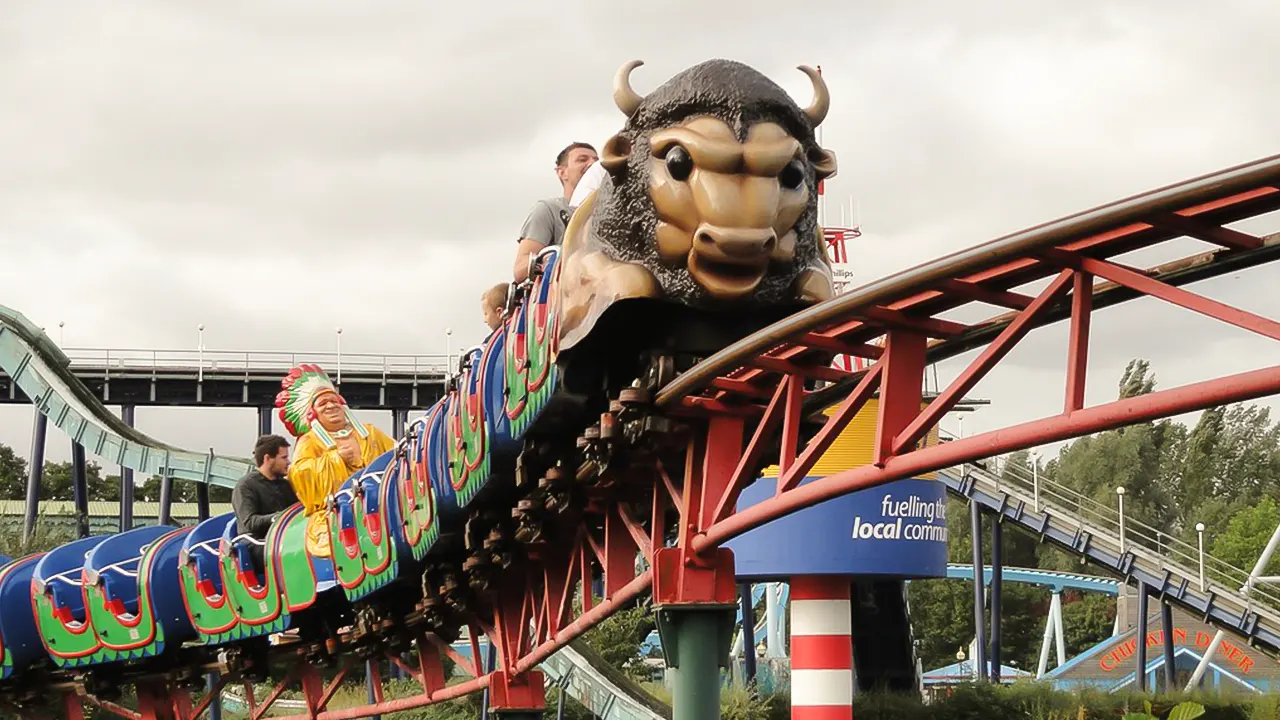 DRAYTON MANOR THEME PARK