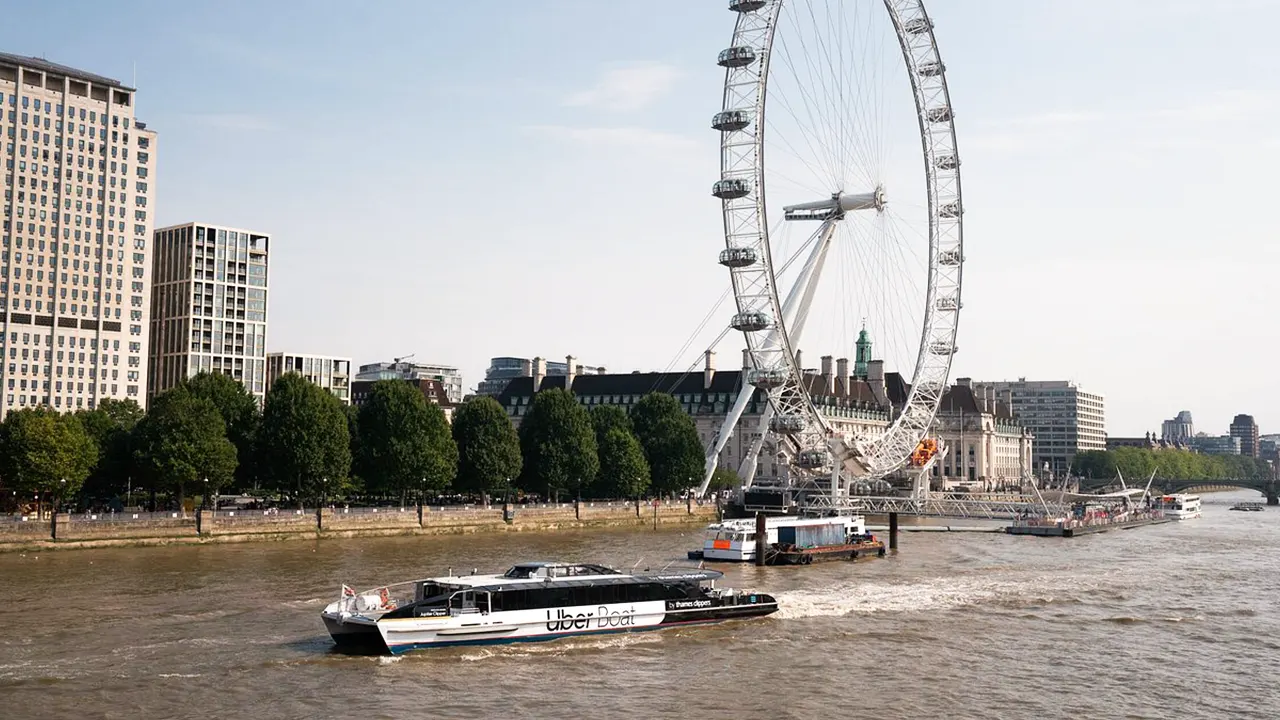 Uber Boat by Thames (Return & return)