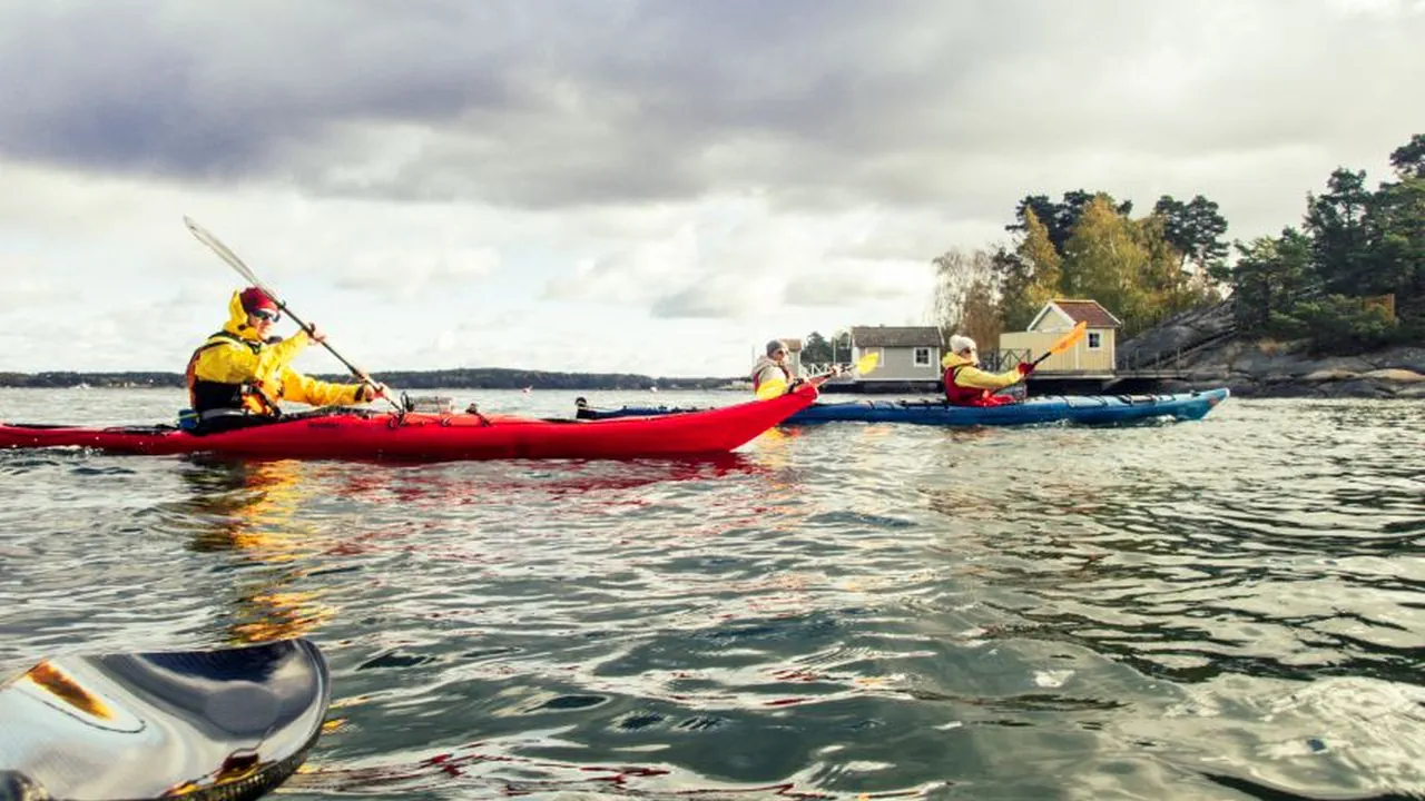 Kayak, Vika and sauna