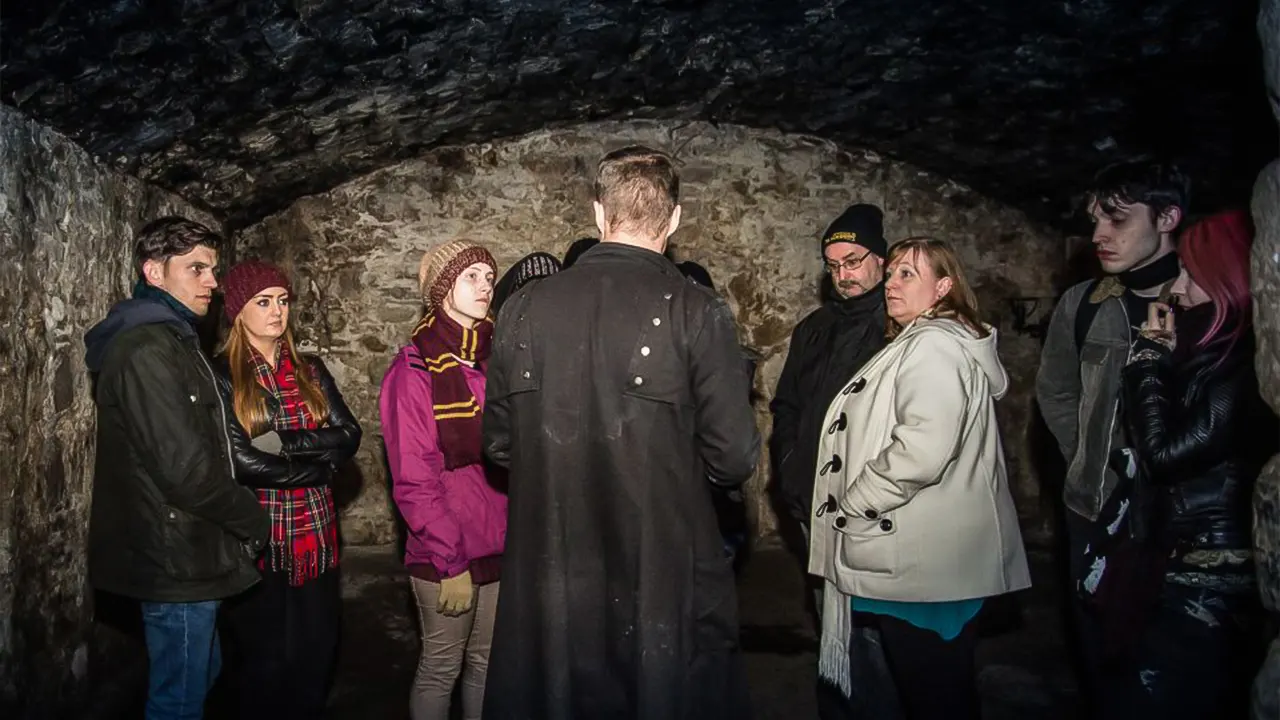 Tour of reservoirs and cemetery