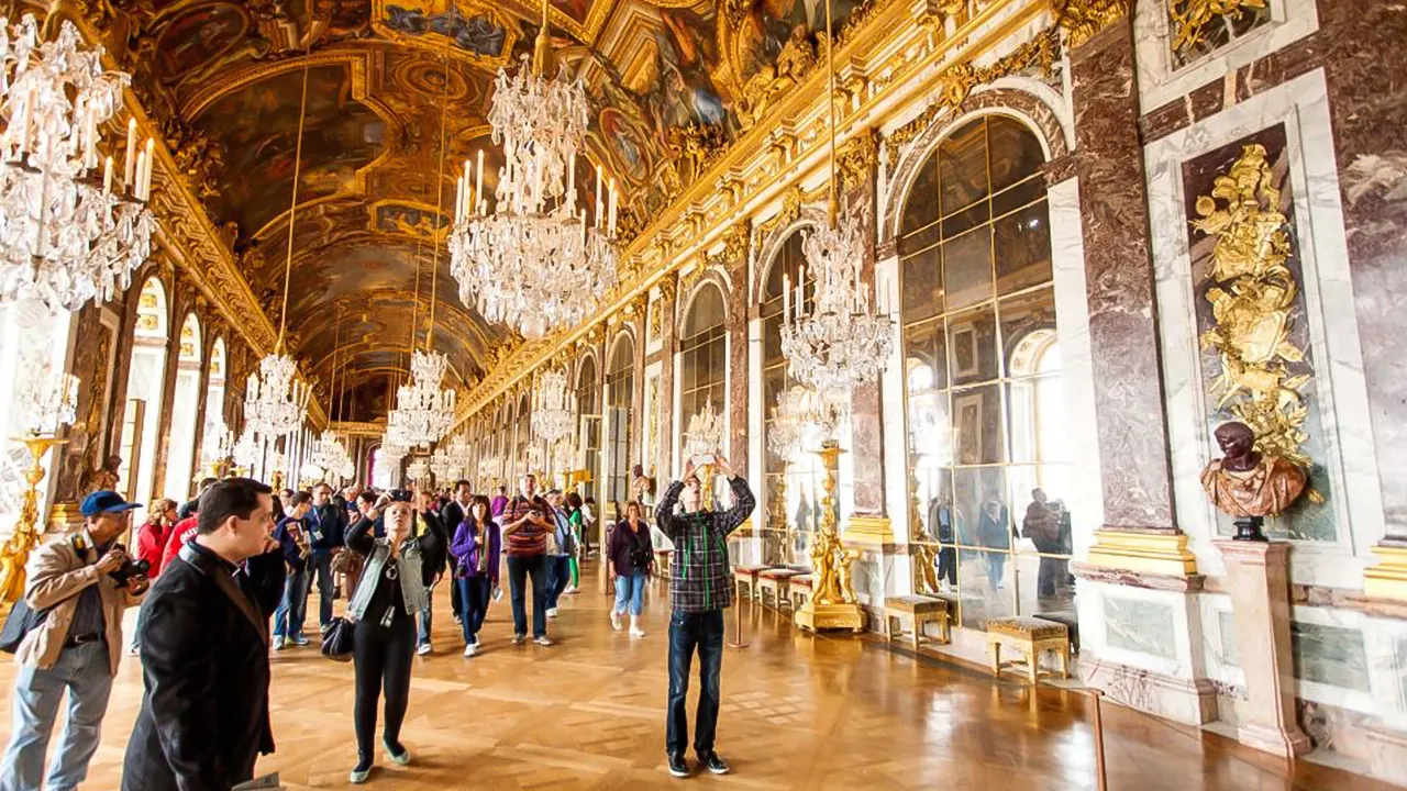 Versailles Guided Tour