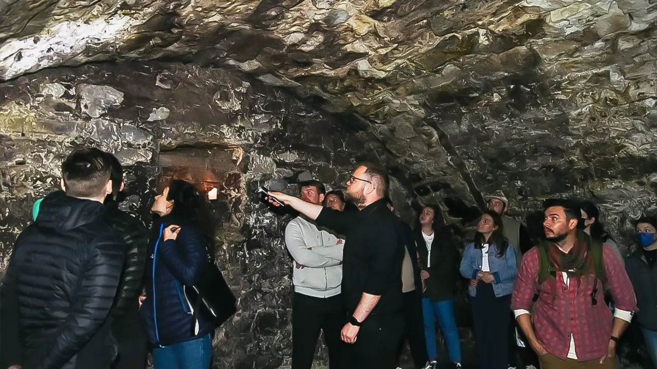 Underground Vaults Tour