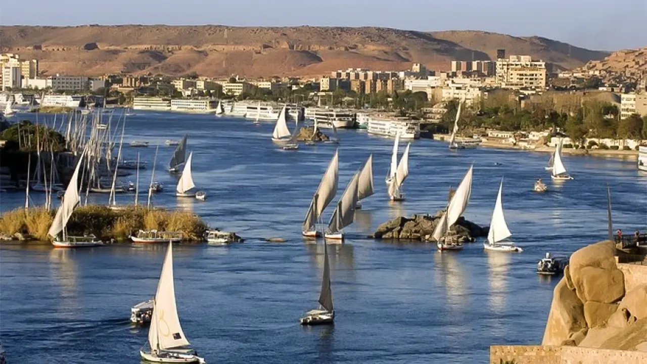 Riding a felucca on the Nile with an Egyptian meal