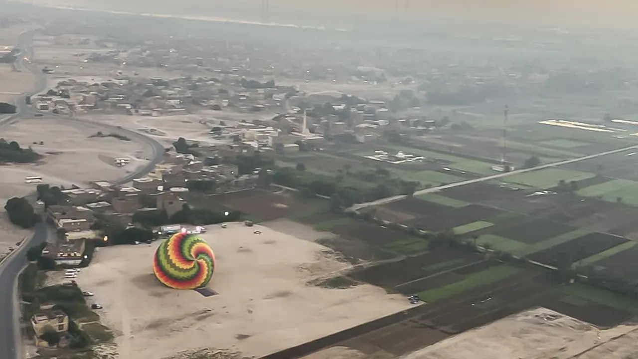 Air Balloon Ride over the Valley of the Kings