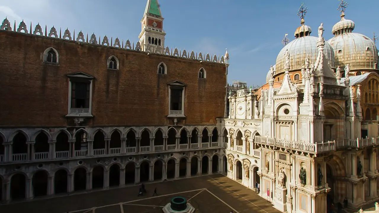 Doge's Palace secret guided tour routes