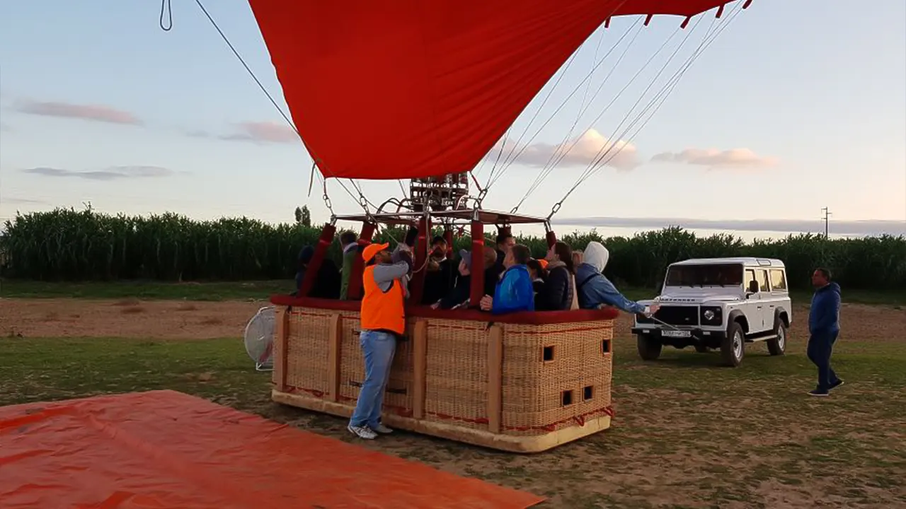 Hot Air Balloon Ride with Breakfast