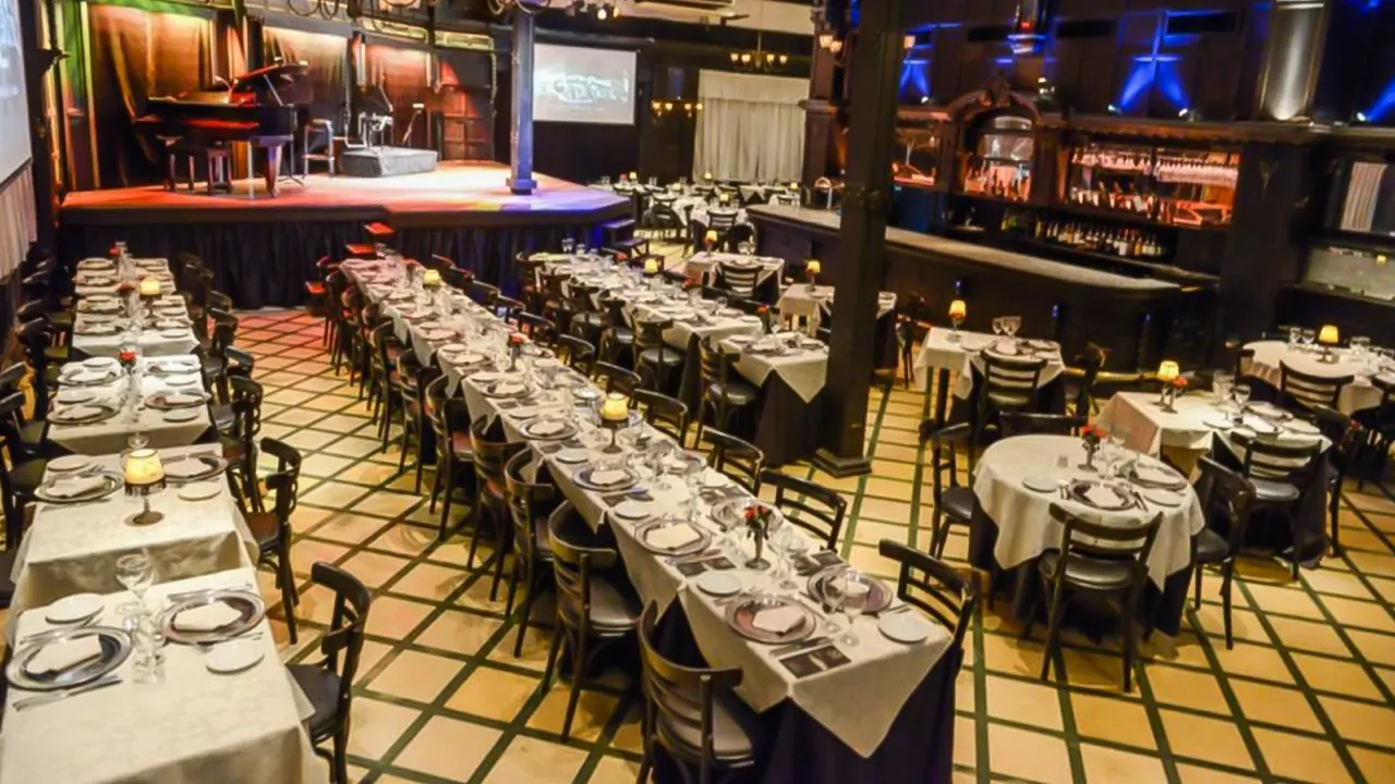 El Querandi Tango Show with Optional Dinner