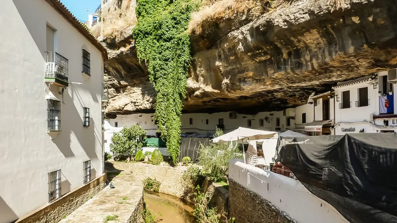 Ronda and Setenil de las Bodegas