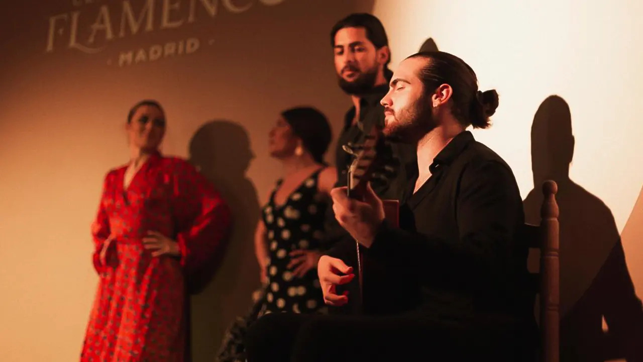 Traditional flamenco show at the Cultural Center