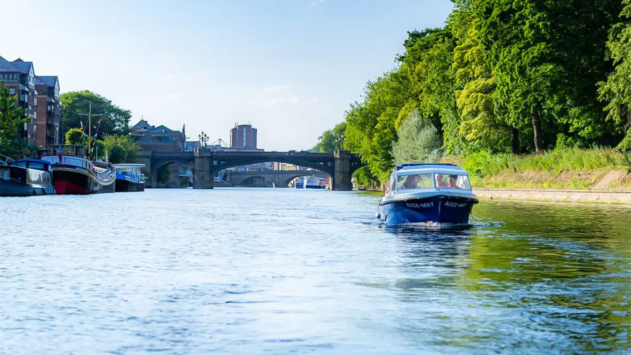 Self-Steer Boat Rental