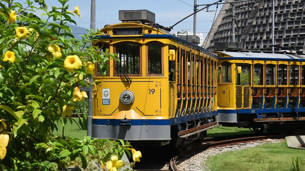 Santa Teresa & Lara With Tram Ride And Selarón Steps