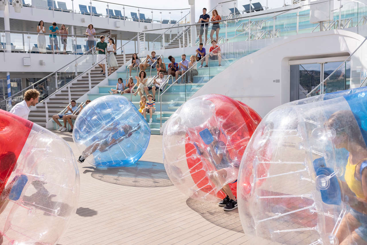 Toscana Costa Toscana will amaze you with its large outdoor spaces